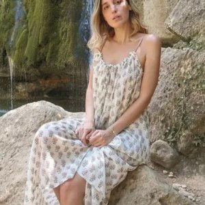 Zara xs floral midi dress